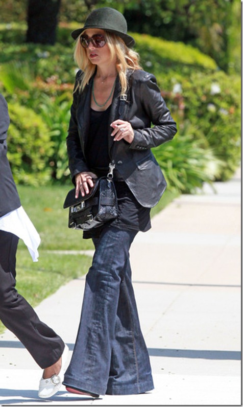 Rachel Zoe Rachel Zoe Son Skyler Walking Home kvifZvIGdpWl