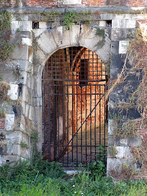 Porta del Duca, Fortezza Vecchia