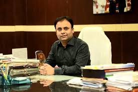 कलेक्टर श्री अनुराग चौधरी के लिए इमेज नतीजे