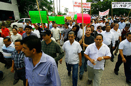 Trabajadores del Turismo se lanzan a las calles; protestan por paupérrimo aumento salarial del 3%