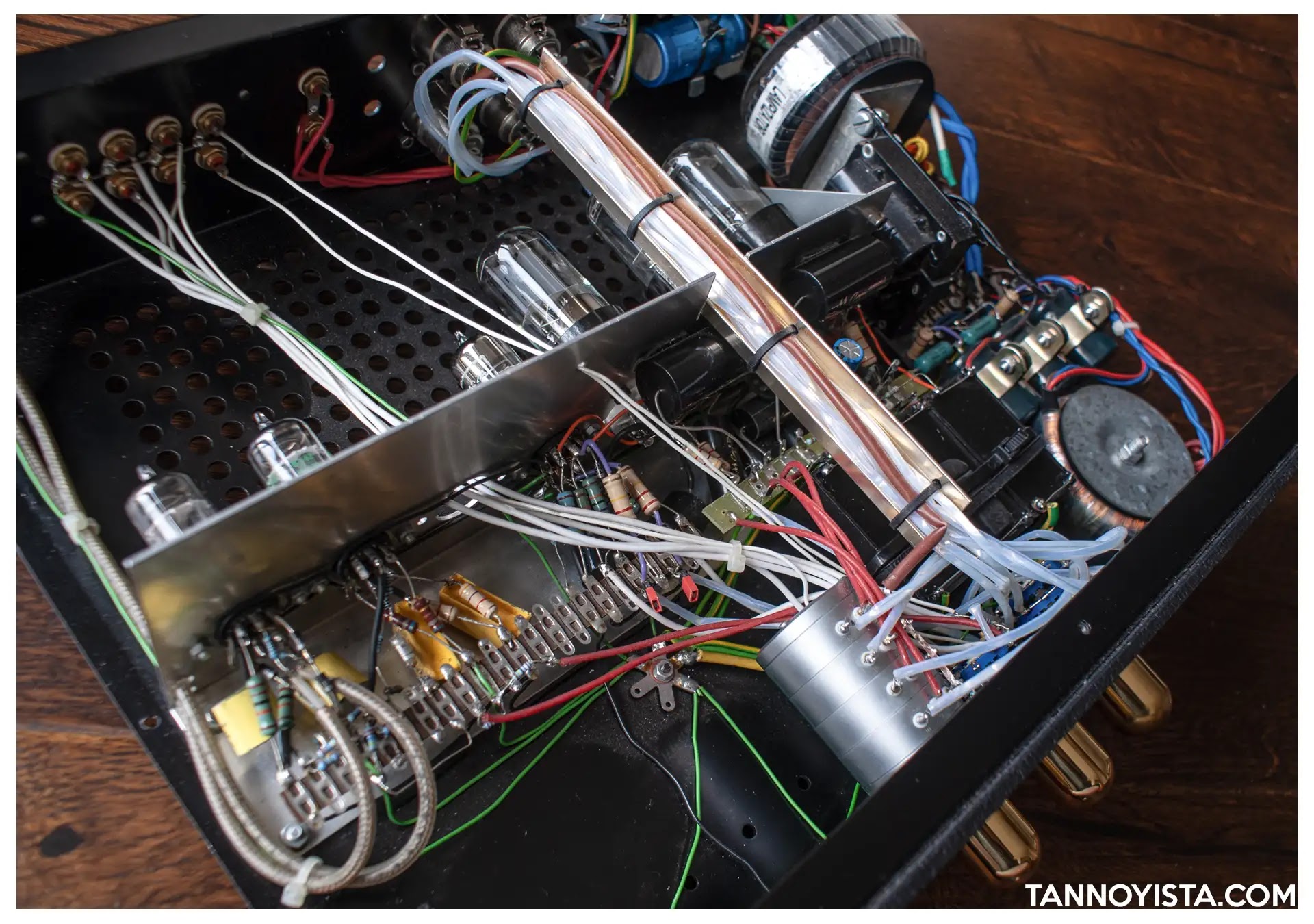 Inside the Croft / Firebottle Vitale Preamplifier