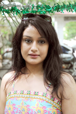 South Actress Sonia Agarwal looking sober and simple in summer outfit