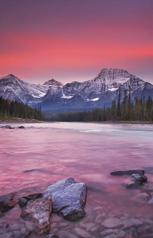 Beautiful winter landscape in the Canadian Rockies.