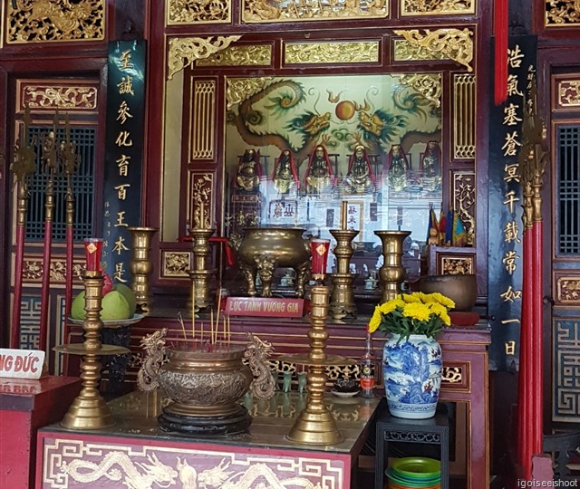 An altar dedicated to six generals of the Ming Dynasty who came from Phuc Kien Province.