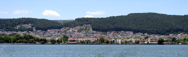 Ioannina desde el lago Pamvótida