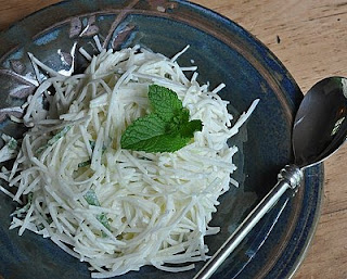 Kohlrabi & Apple Slaw with Creamy Coleslaw Dressing