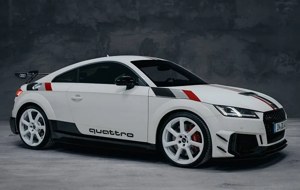 Audi TT RS 40