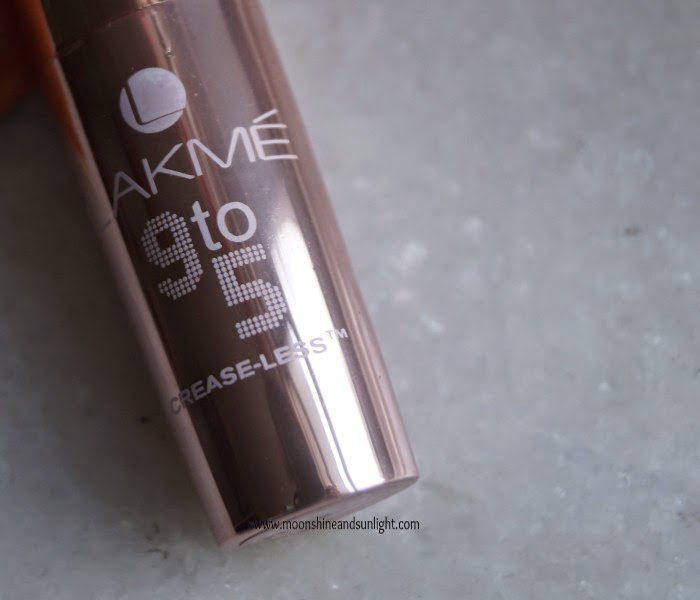 Lakme 9 to 5 crease-less lipstick in Flaming Function review, swatches || New launch