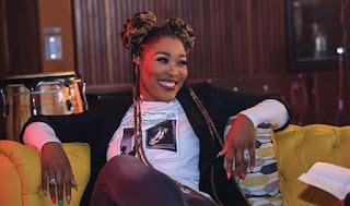 Photographs: Lady Zamar serves hot legs in snaps