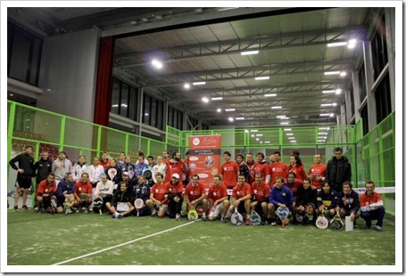 foto familia El Proam llena de glamour la Caja Mágica y sirve de aperitivo para el VII Máster Estrella Damm.