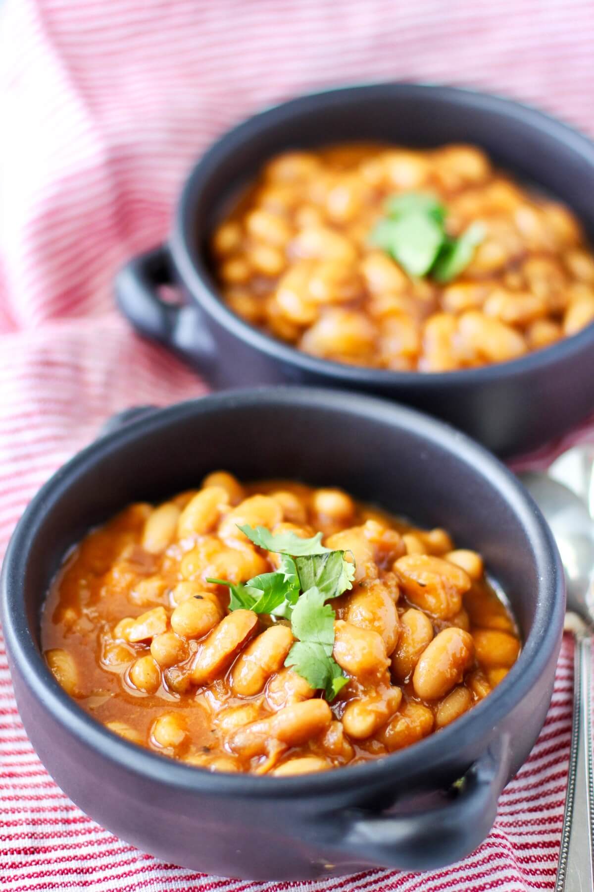 Slow cooker baked beans