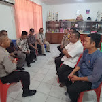 Polsek Mandau Giat Jumat Curhat