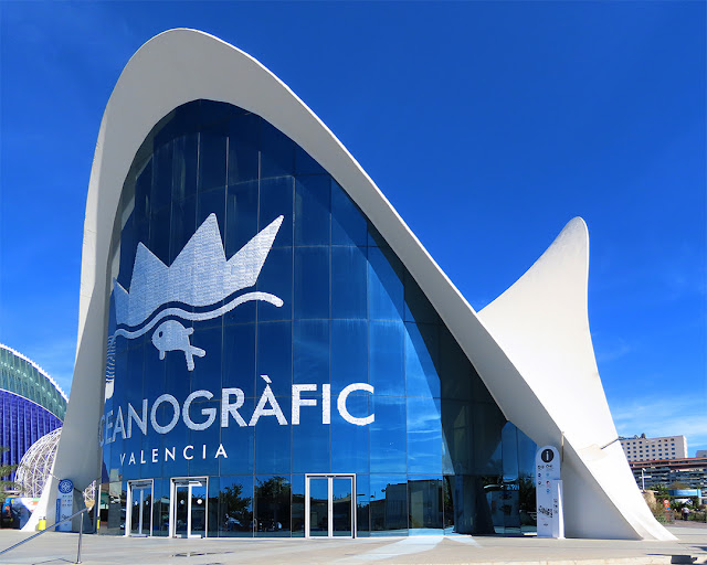 L'Oceanogràfic (The Oceanographic), Carrer d'Eduardo Primo Yúfera, Ciutat de les Arts i de les Ciències (City of Arts and Sciences), Valencia