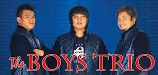 Kunci Gitar ( Lirik ) Lagu The Boys Trio - Dongani Ma Au 