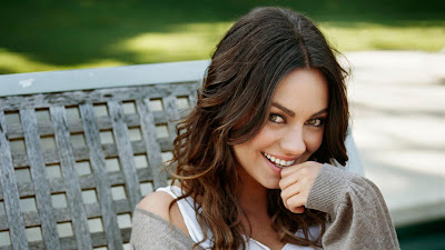 mila kunis hd wallpaper image pic photo wide