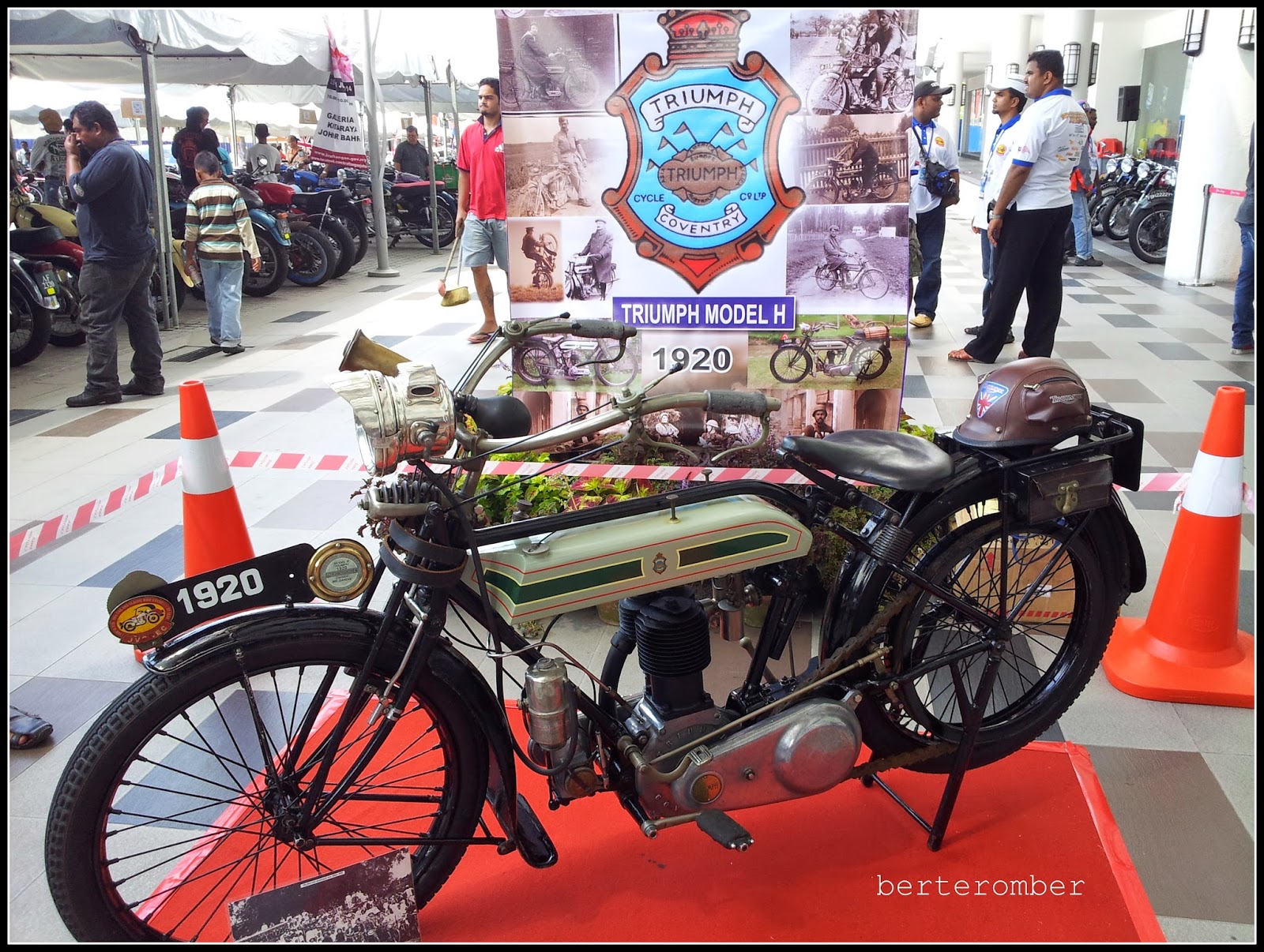 BERTEROMBER 16th Malaysian International Classic Bike Festival