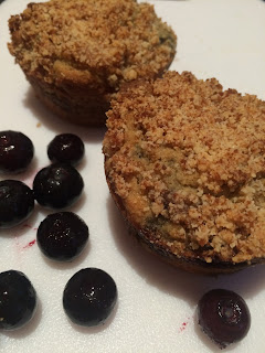 low-carb, blueberry streusel muffin