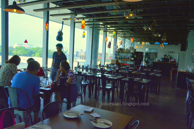 Milagro-Spanish-Orchard-Central-Singapore