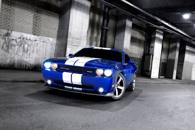 Fast Car Dodge Challenger SRT8 392 3