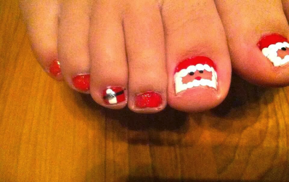 Diy Santa Clause Toe Nail Design For Christmas Crafty Morning