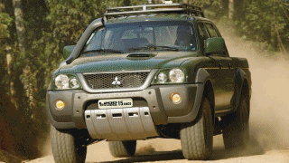 Mitsubishi L200 Savana