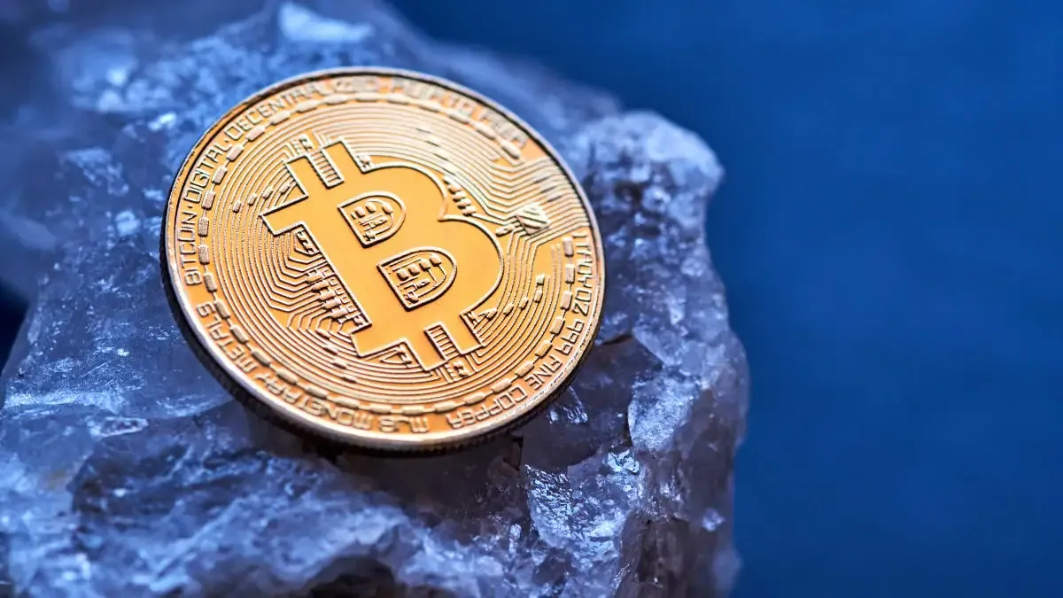 Sacred Beliefs in Digital Finance: The Bitcoin Altar