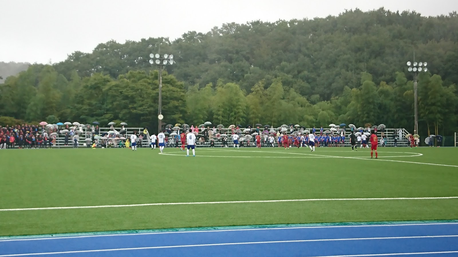 都立日野台高等学校 女子バレーボール部 サッカー観戦