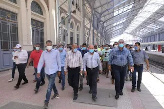وزير النقل يحيل ناظر محطة مصر بالإسكندرية وعدد من مسئولي الحجز  للتحقيق الفوري