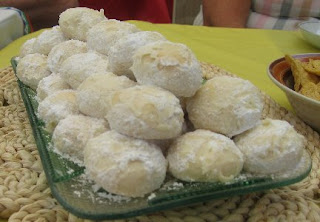 Mexican Wedding Cakes Cookies