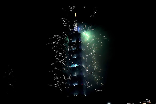 2021台北101跨年煙火照片 2021 Taipei101 Fireworks