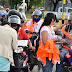 “Visibles somos seguros”: nueva entrega de bandoleras reflectantes a motociclistas 