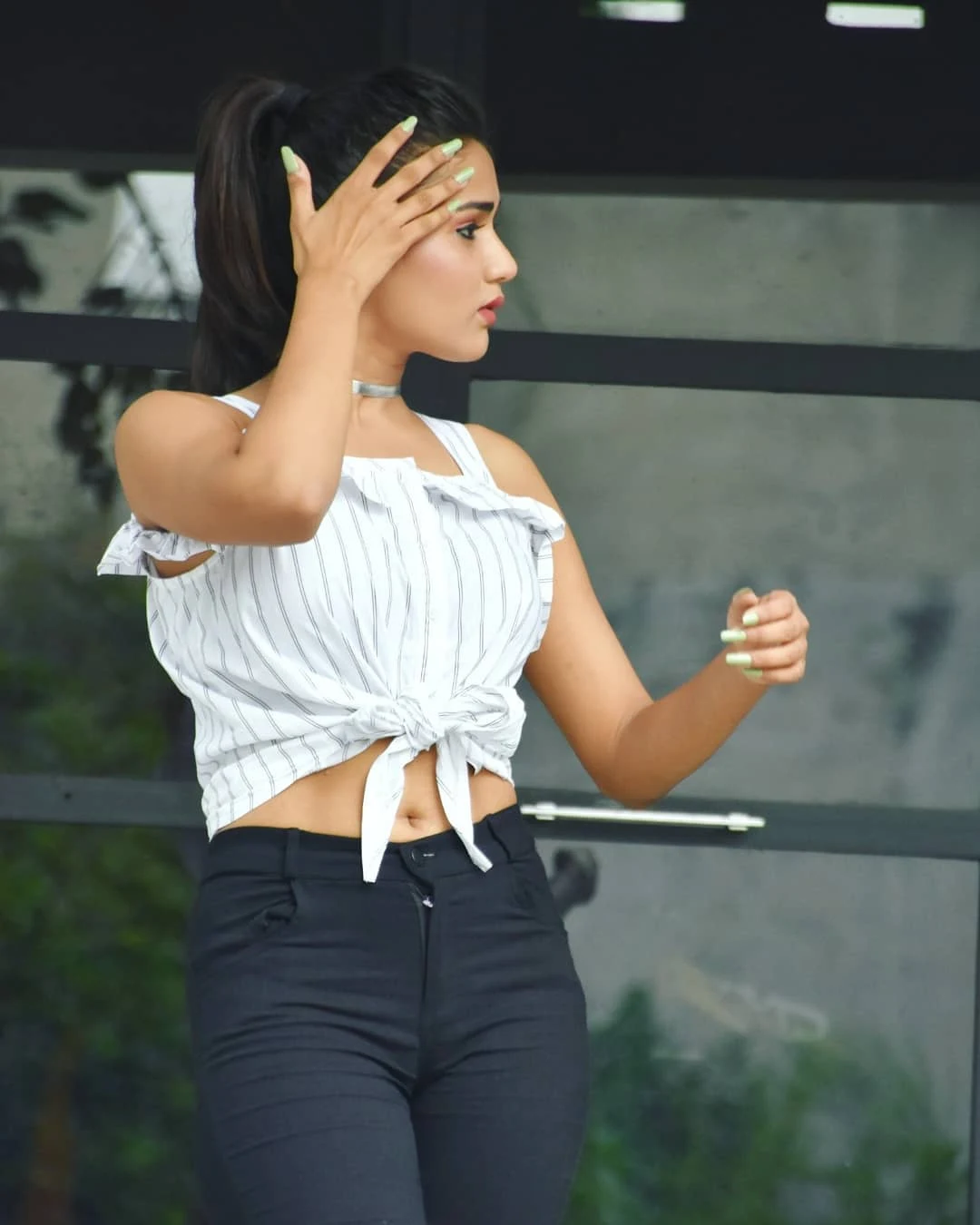 Garima Chaurasia Hot Navel