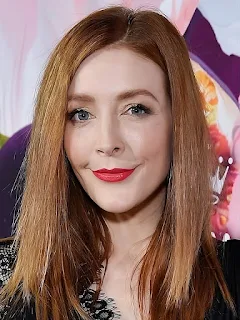 Jennifer Finnigan