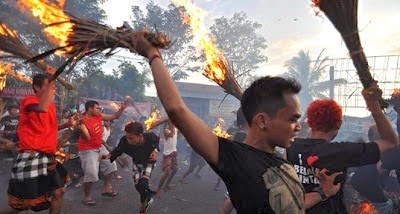 Mr Rizal Page !!: Perayaan Peperangan Unggun Api