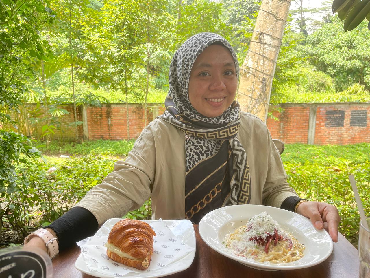 Peach Strudel One of Top Menu Must Try at Kenny Hills Bakers, Bukit Tunku