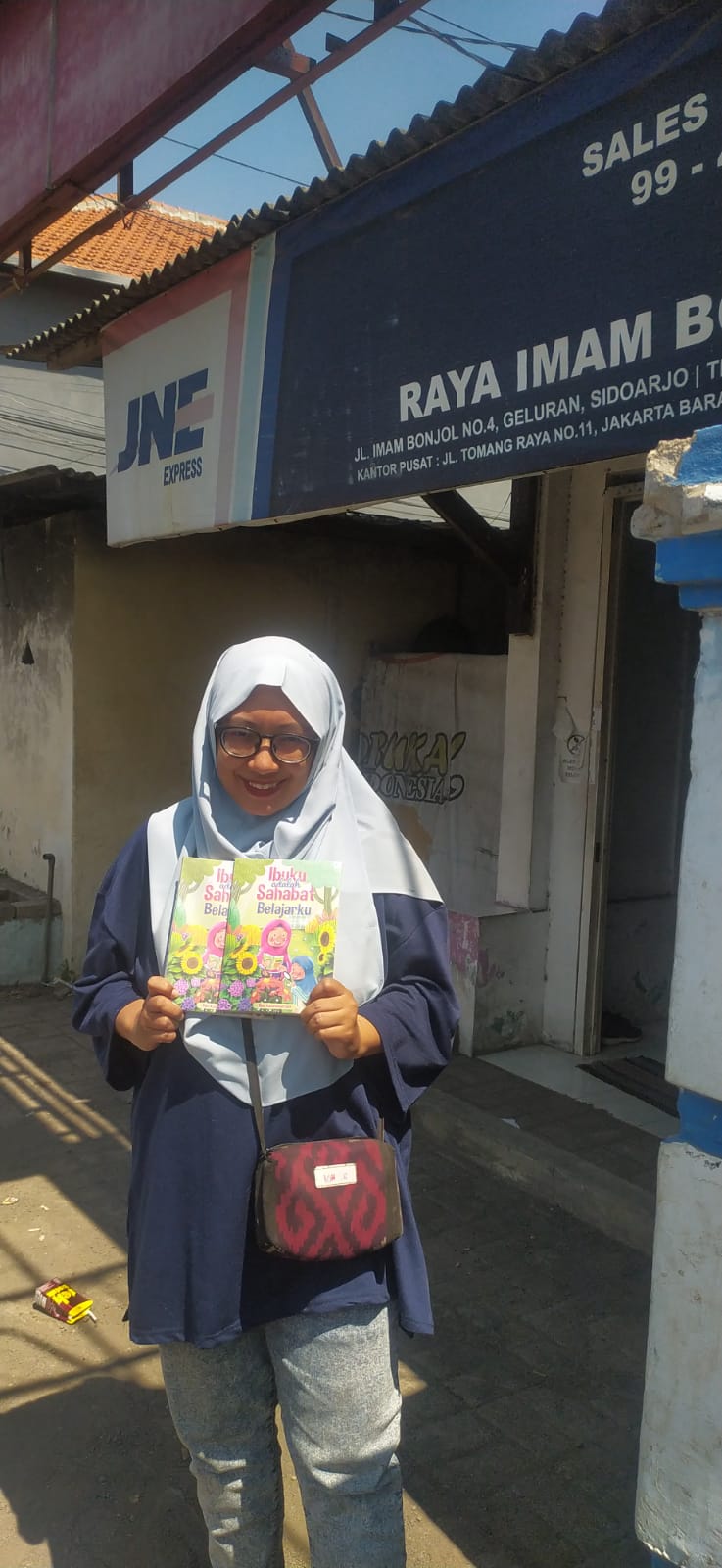 Menyemai Kreativitas dari Rumah Bersama JNE