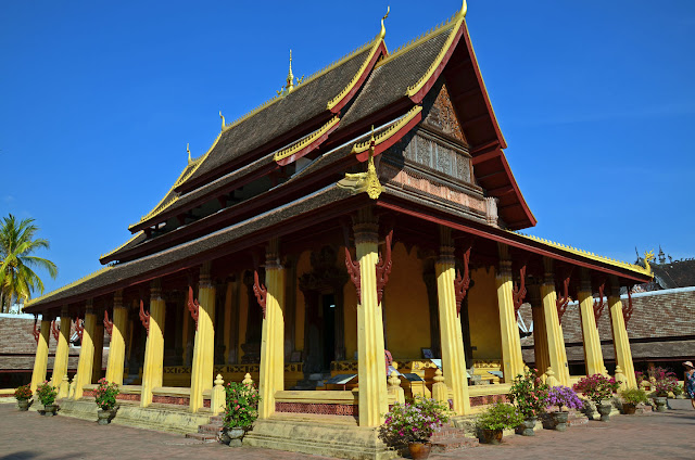 Du lịch lào - Cố đô Luang Prabang