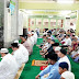 Jefridin bersama Ratusan Warga Sekupang Laksanakan Salat Idul Fitri 1445 H di Masjid Baiturrahman