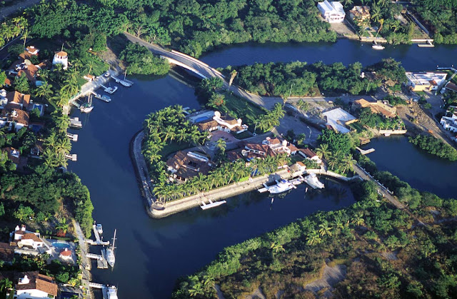 Imag LugaresTuristicosdeMexico-PuertoVallarta.jpg