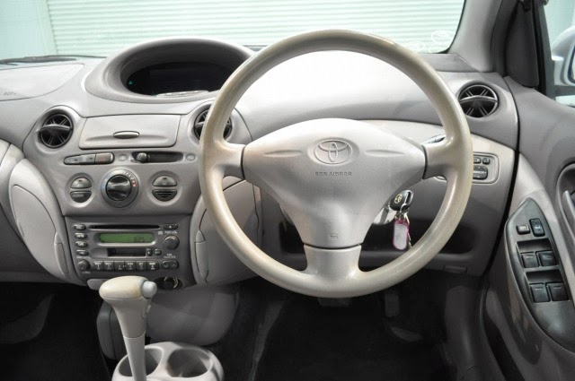 1999 Toyota Platz