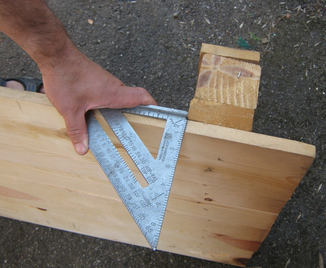  Dime: A RE-USE IT PROJECT: How to Make a Wooden Pallet Planter Box