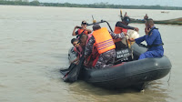 Personel TNI AL Lanal TBA, Polairud dan Basarnas Temukan Jenazah Nelayan di Perairan Bagan Asahan 