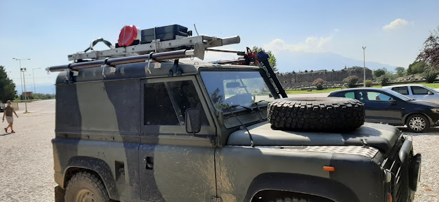 Ex-MOD Land Rover Defender 90