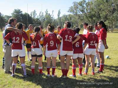 rugby femenino ucaladies huarmi