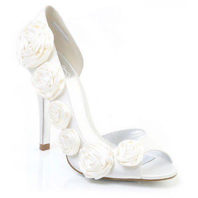 Wedding Shoes on Bridal Shoes 2011