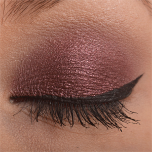 http://oli-rockyourstyle.blogspot.de/2013/12/amu-use-it-velvet-flame-frage-euch.html