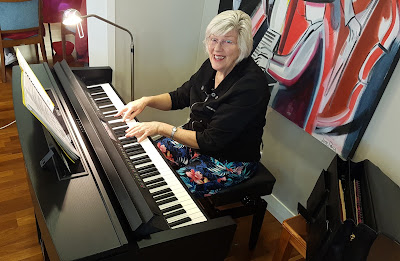 Kay Boyes playing the Yamaha Clavinova CVP-609