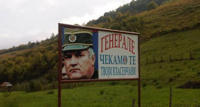 Manifesto di Mladic in Repubblica Serba di Bosnia