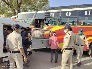 ग्रामीण क्षेत्रो मे बिना वजह बाहर घूमने वाले 130 से ज्यादा लोगो् के खिलाफ अस्थायी जेल भेजने की कार्यवाही की गई