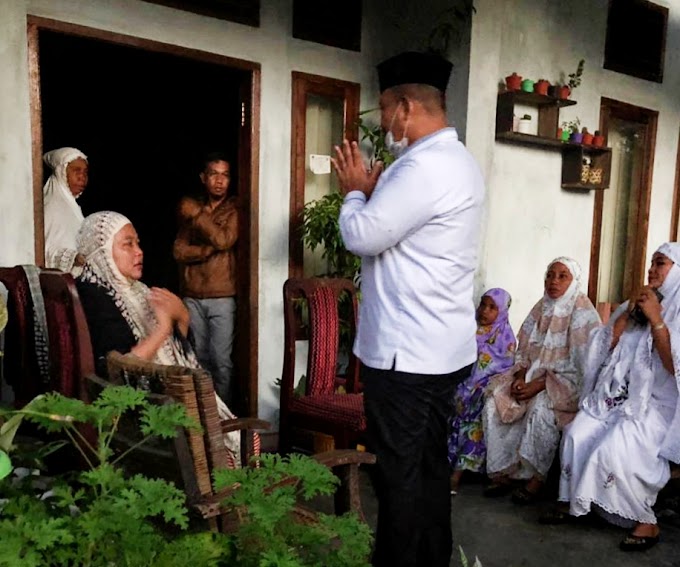 Wawako Mardison Mahyuddin Kunjungi Warga Korban Kebakaran di Desa Rawang